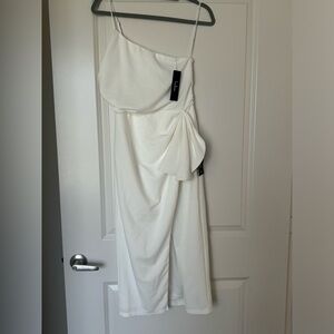 Lulus white dress New With Tags